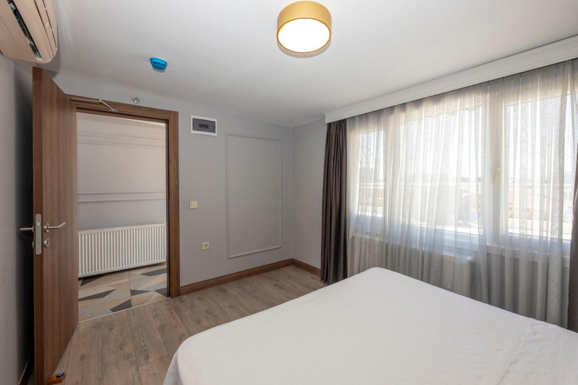 Comfort Suites Hotel Istanbul Exterior foto